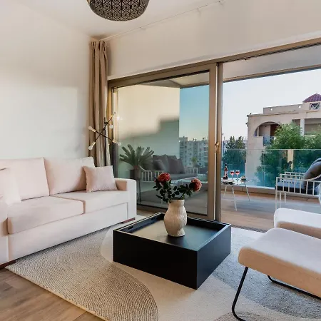 아파트 Fantastic Vacation For Up To Four Guests With Balcony All Yours