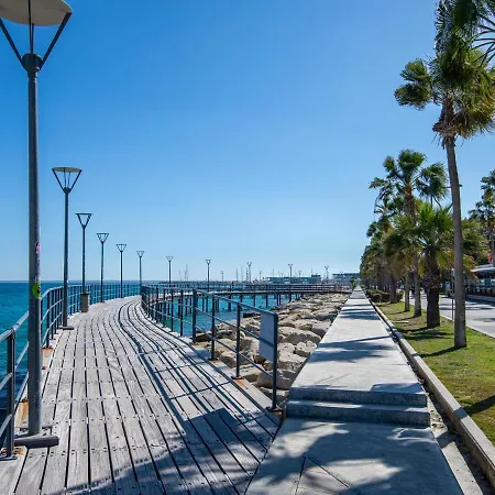 Fantastic Vacation For Up To Four Guests With Balcony All Yours Апартаменты *